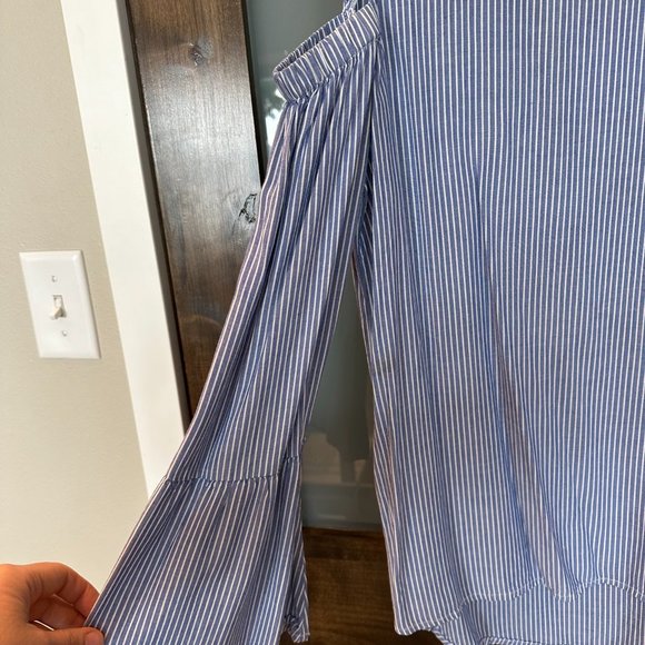 Target Blue and White Striped Flowy Long Sleeve Blouse - Picture 2 of 4